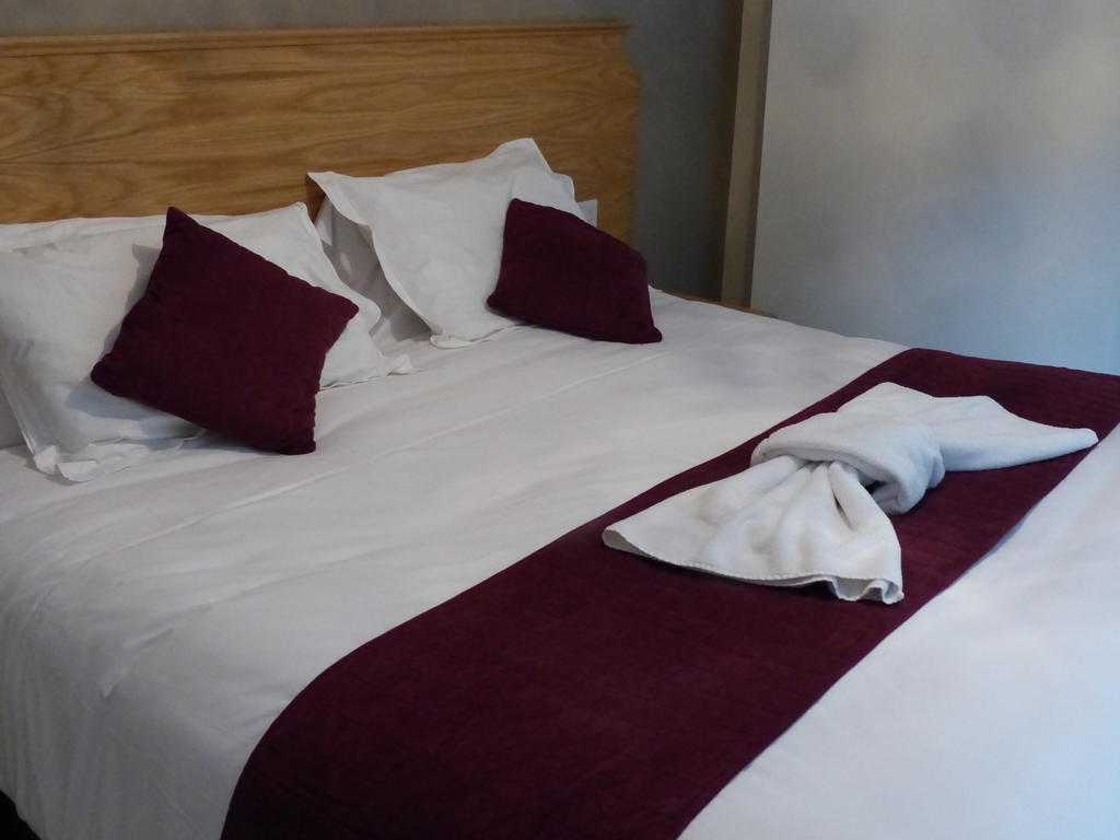 The Sun InnEnglefield Green 部屋 写真